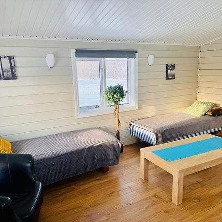 Hellisholar Cottages Хвольсвёдлюр Экстерьер фото